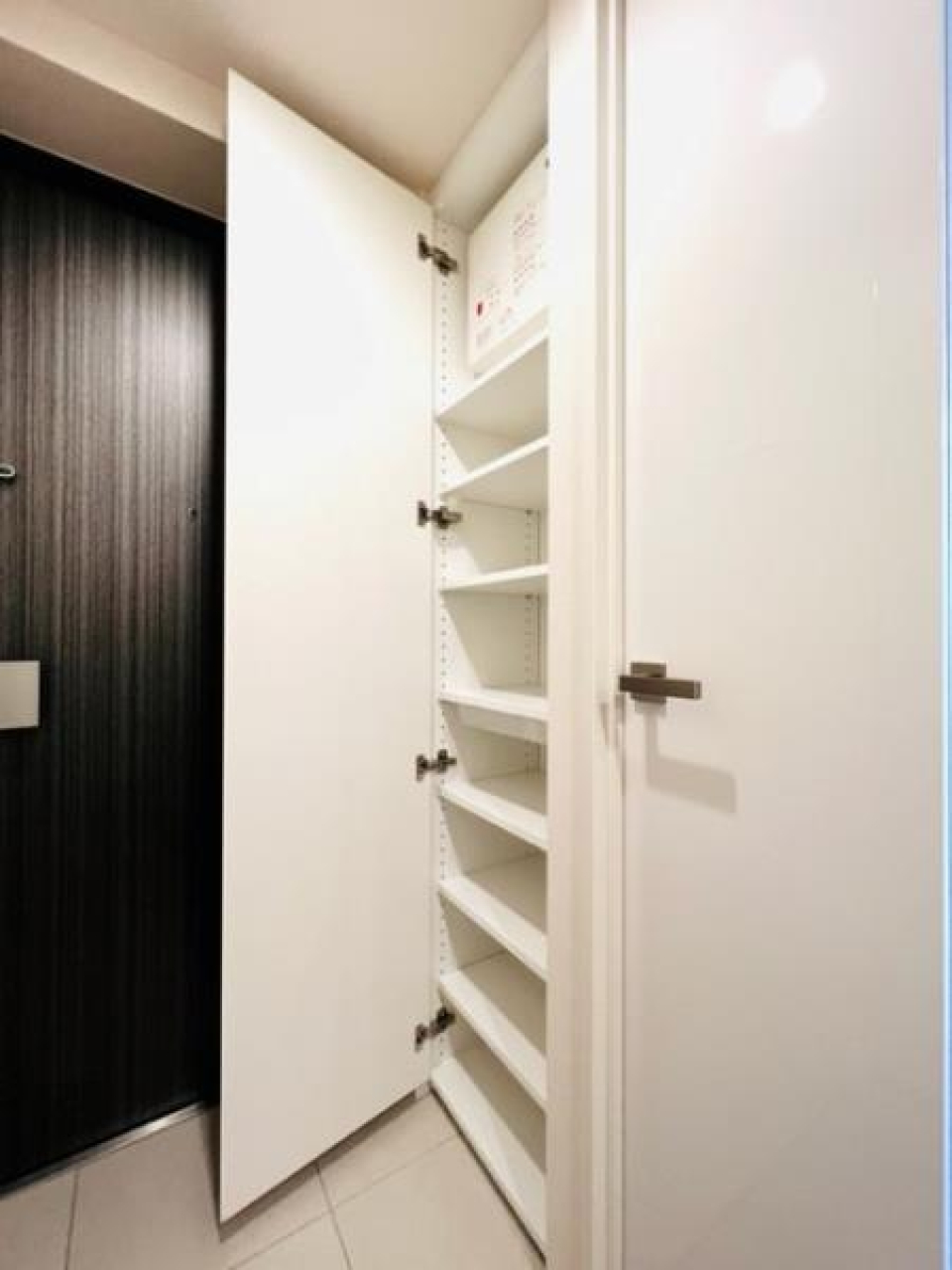 シューズクローゼットあります