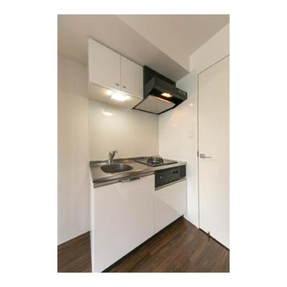 キッチンは真っ白

※写真は同タイプ住戸です。