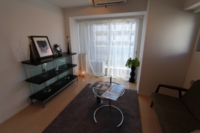 おしゃれな洋室