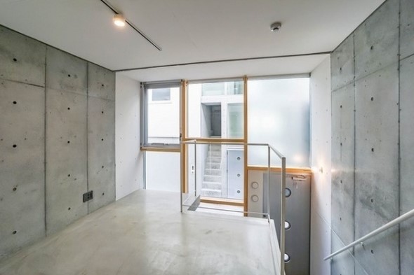 光の広がり方が美しいです