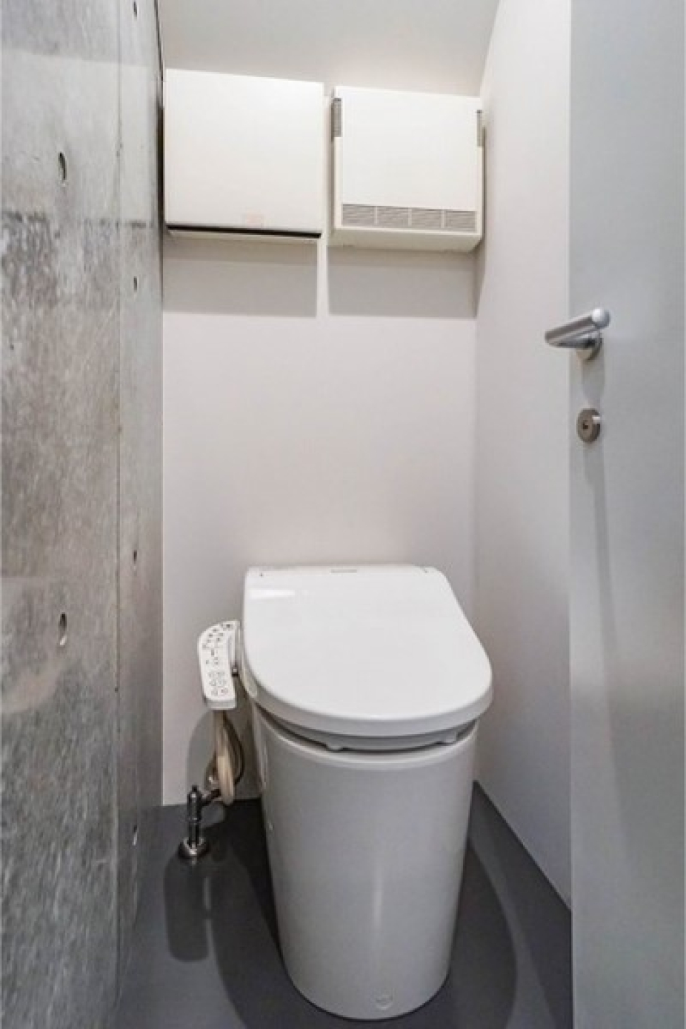 タンクレストイレは扱いやすいですね