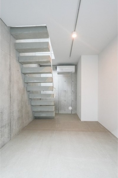 ベッドルームは5.5帖です