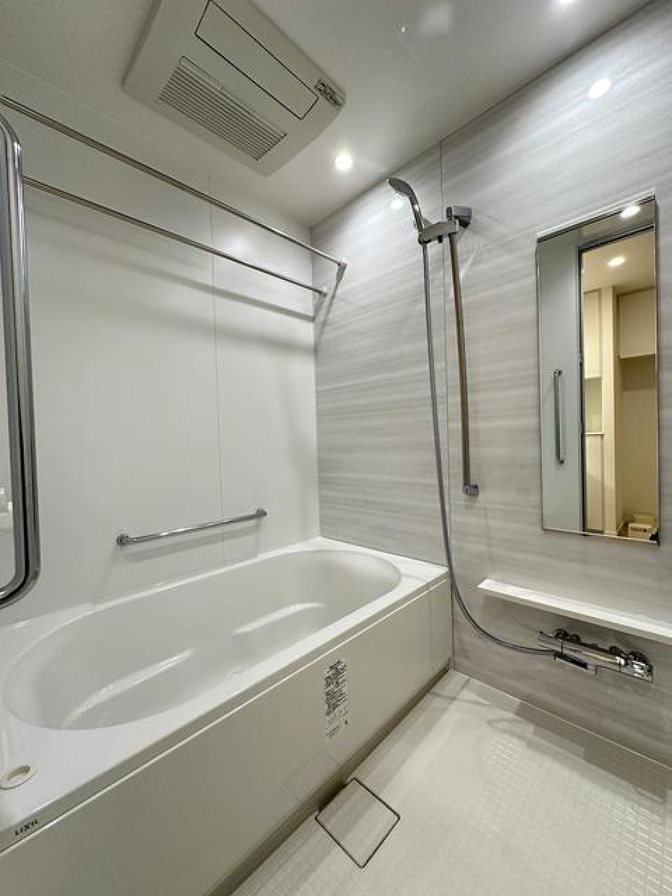 浴室※写真は同タイプ住戸です。