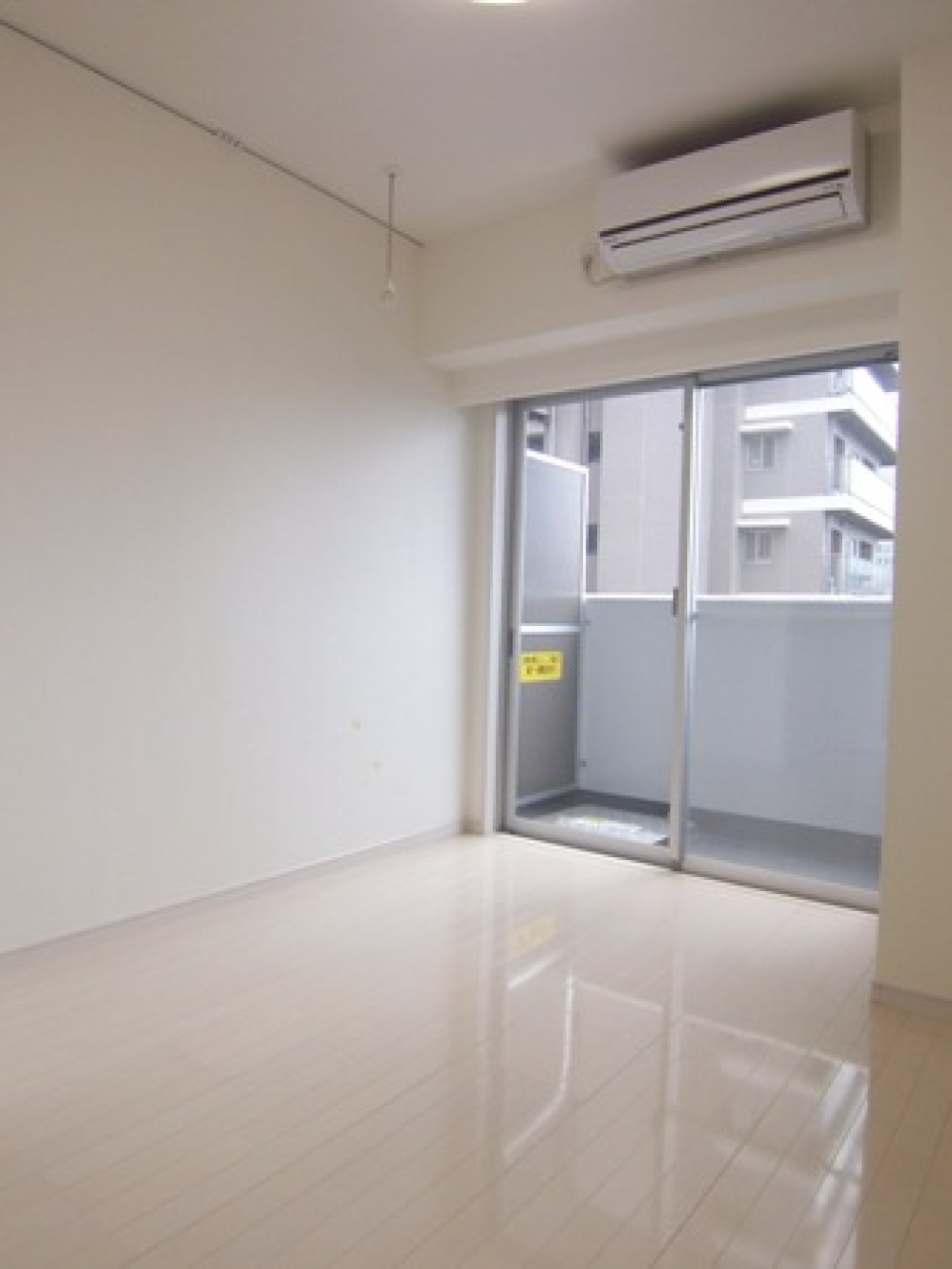 バルコニーのアクセスができます。