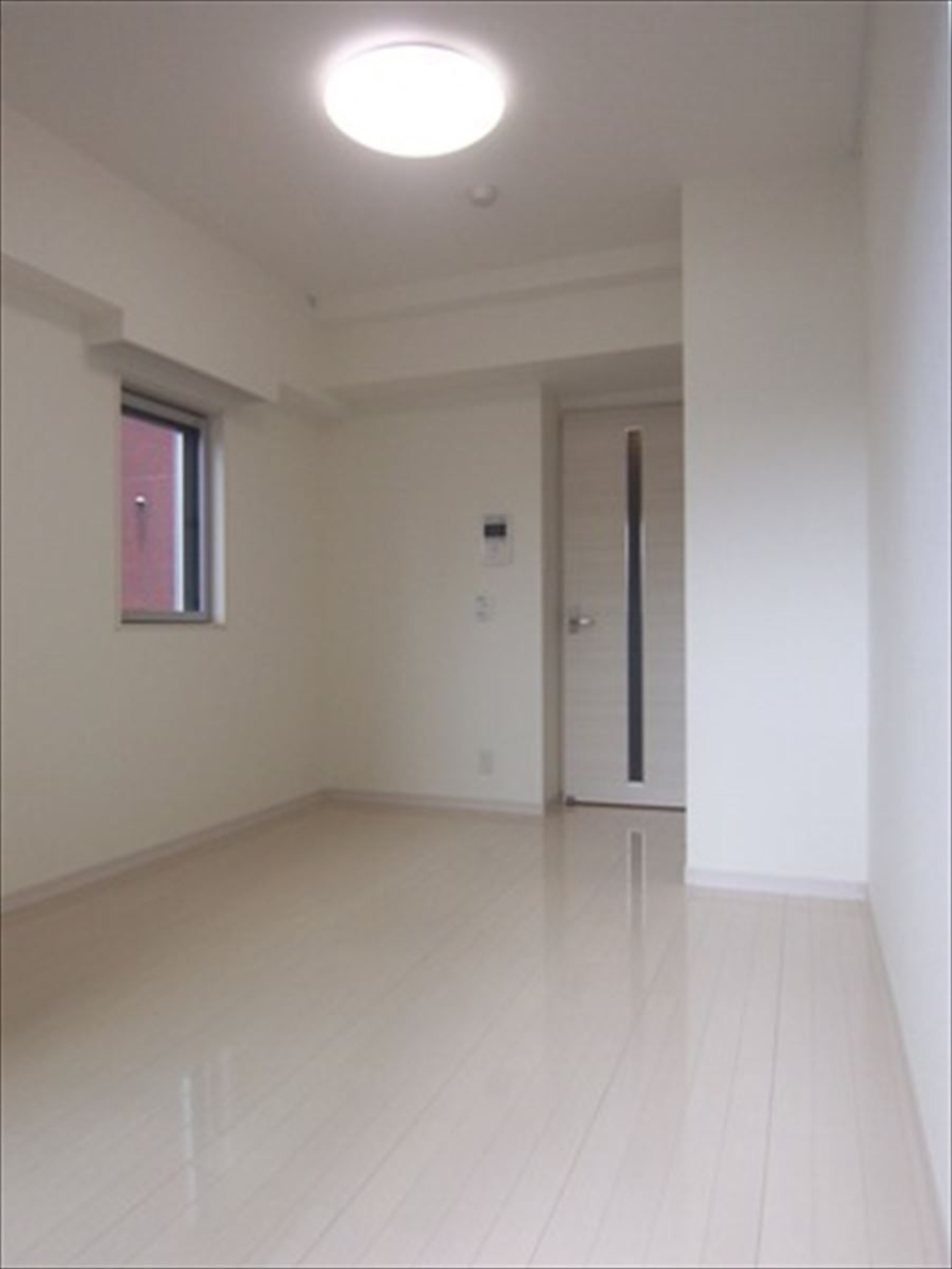 ６．０帖の洋室です。