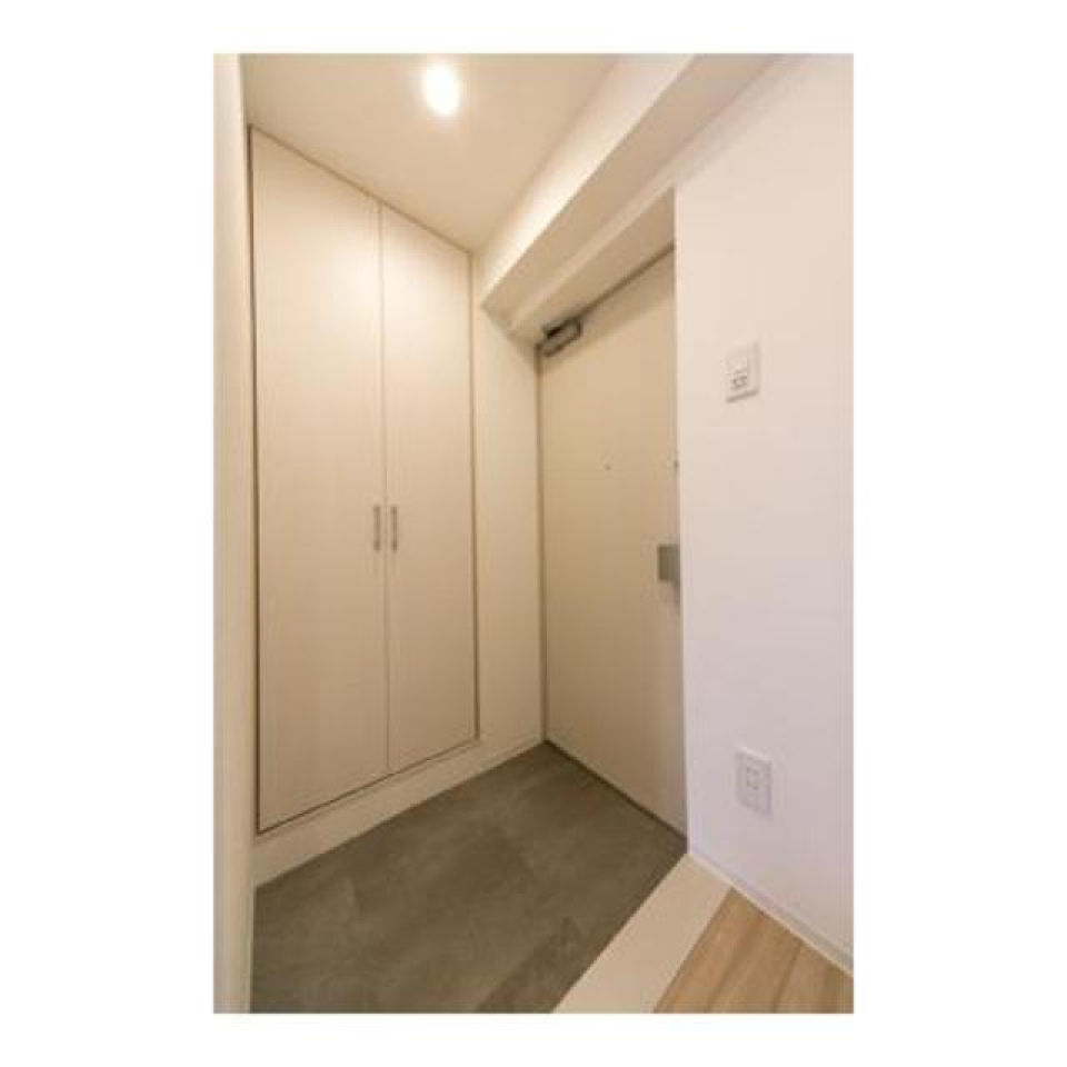 玄関の様子。※写真は同タイプ住戸です。