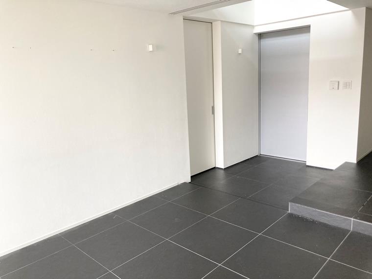 玄関はその家の顔