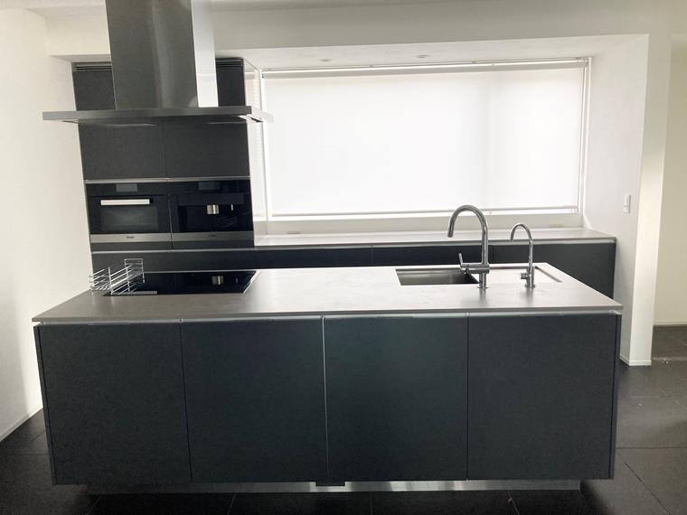 機能とデザイン性を両立したキッチン