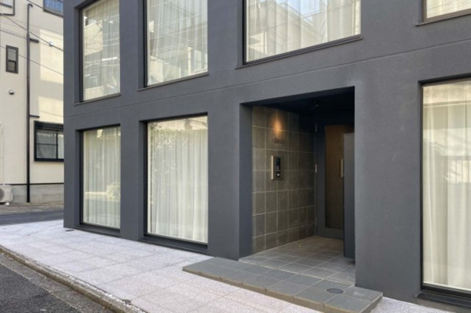 白金高輪に出来たデザイナーズです