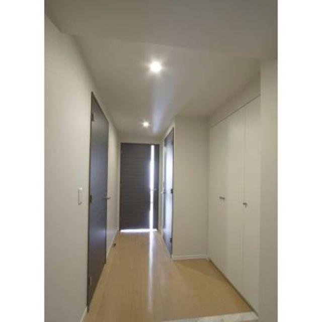 廊下の様子。※写真は同タイプ住戸です。