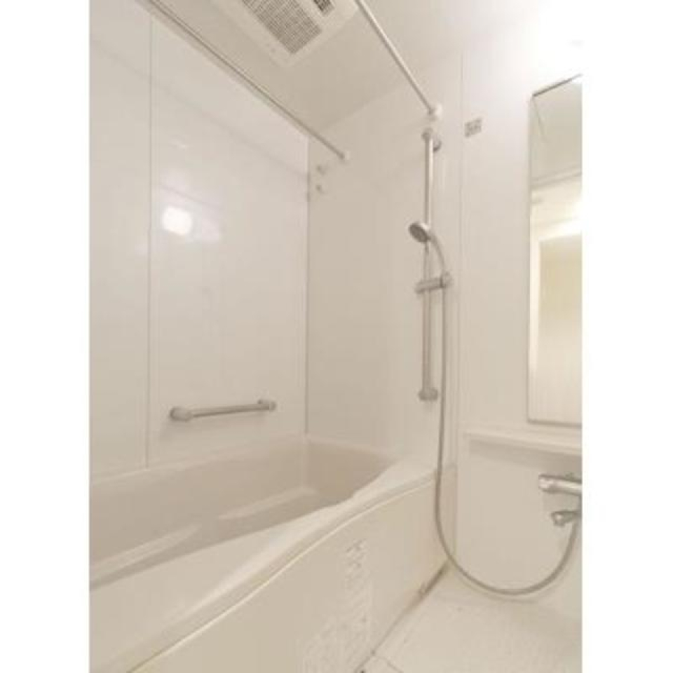 浴室※写真は同タイプ住戸です。