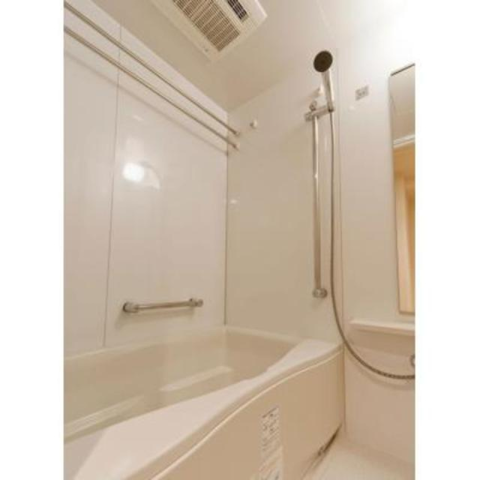 浴室※写真は同タイプ住戸です。