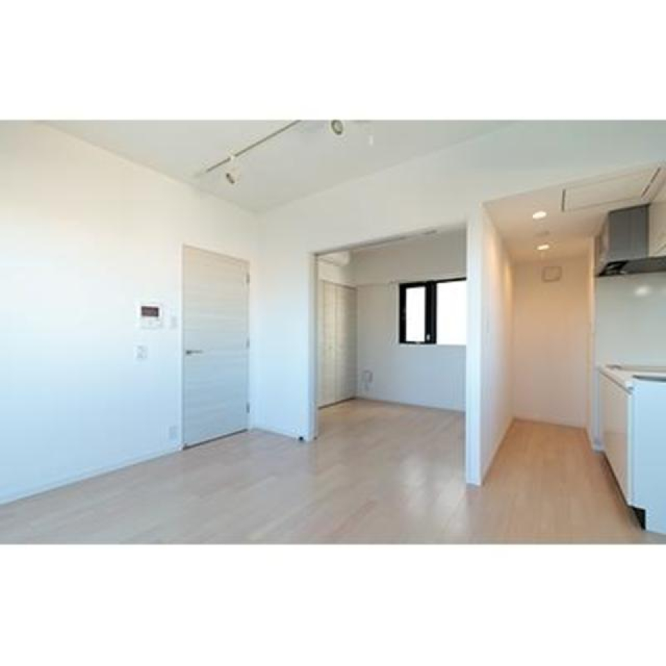 9.7帖のLDKです。※写真は同タイプ住戸です。