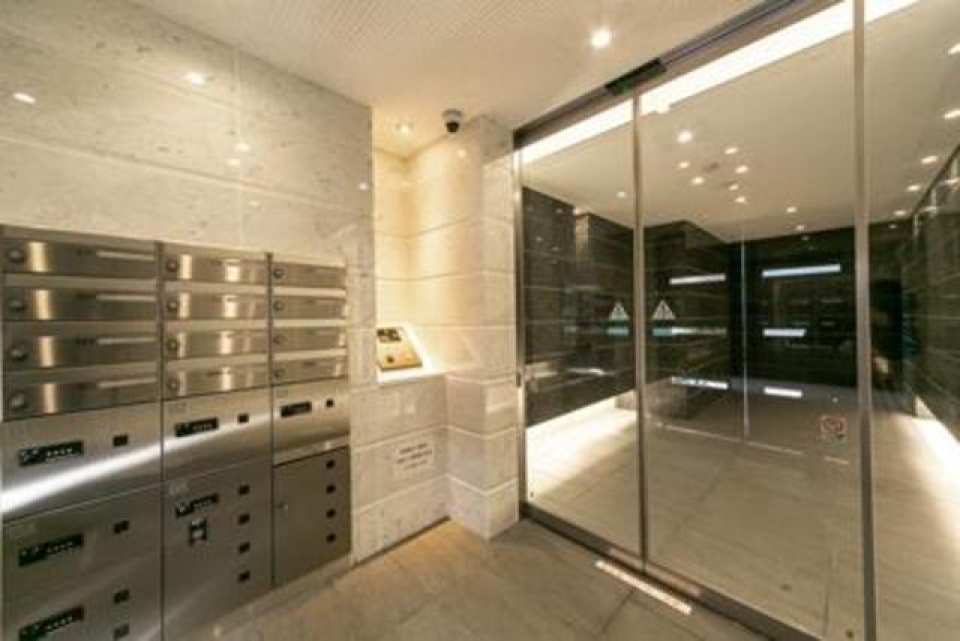 宅配ボックス付き