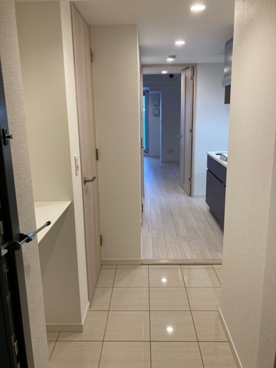 玄関の様子※写真は同タイプ住戸です。