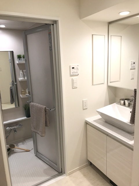 洗面台※写真は同タイプ住戸です。