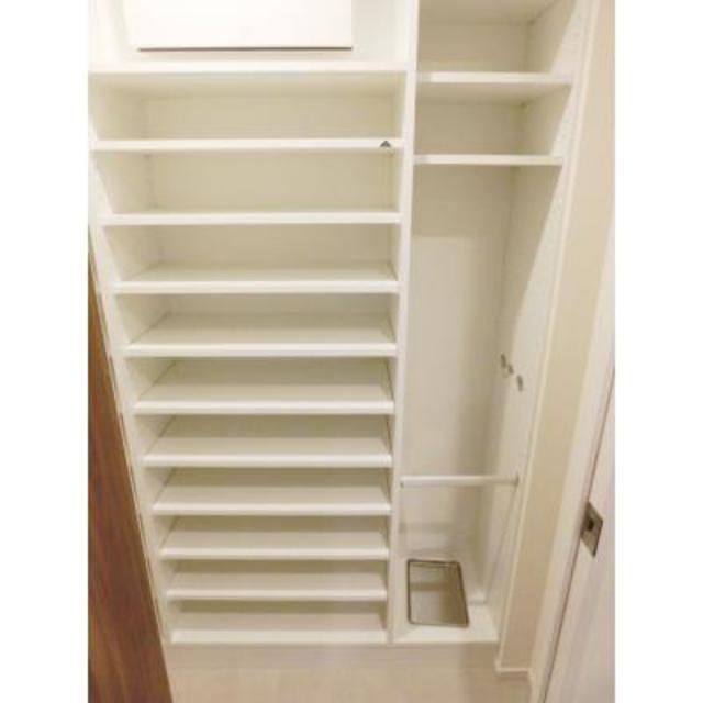 シューズクローゼットあります※写真は同タイプ住戸です。