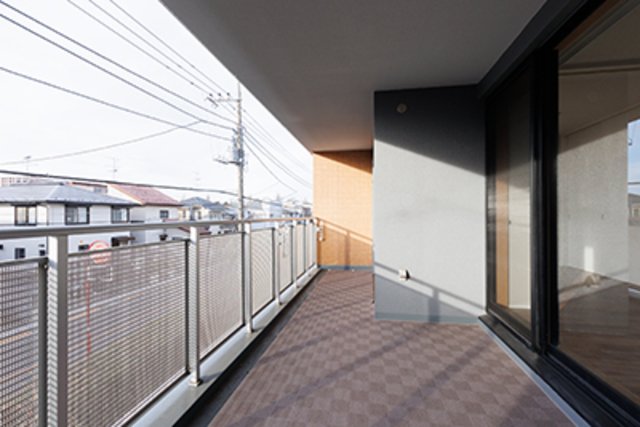 南側ベランダの様子※写真は同タイプ住戸です。