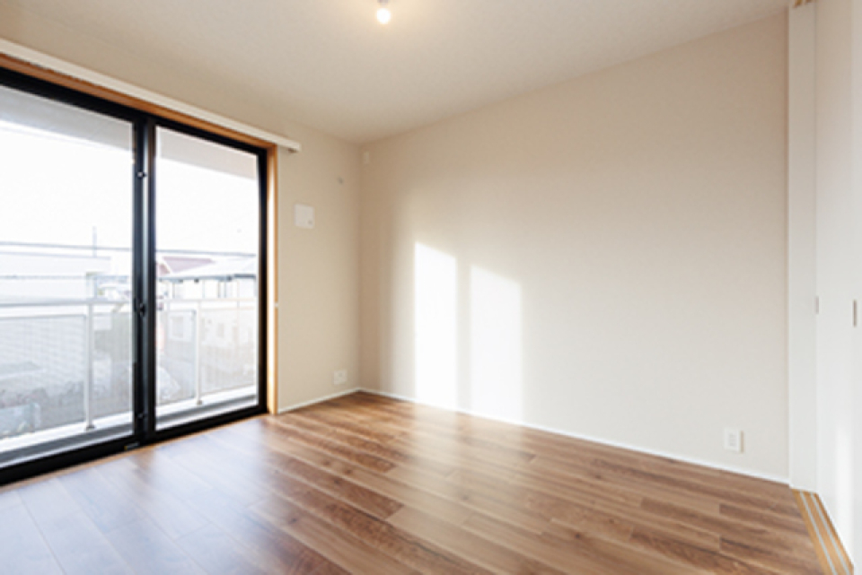 リビング横の洋室は、6.3帖。※写真は同タイプ住戸です。