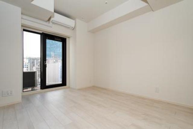 窓があるので明るい室内
※写真は同タイプ住戸です。