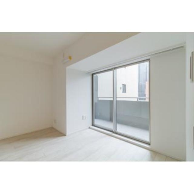 こちらは5.3帖
※写真は同タイプ住戸です。