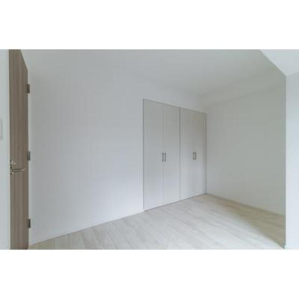 北側の寝室
※写真は同タイプ住戸です。