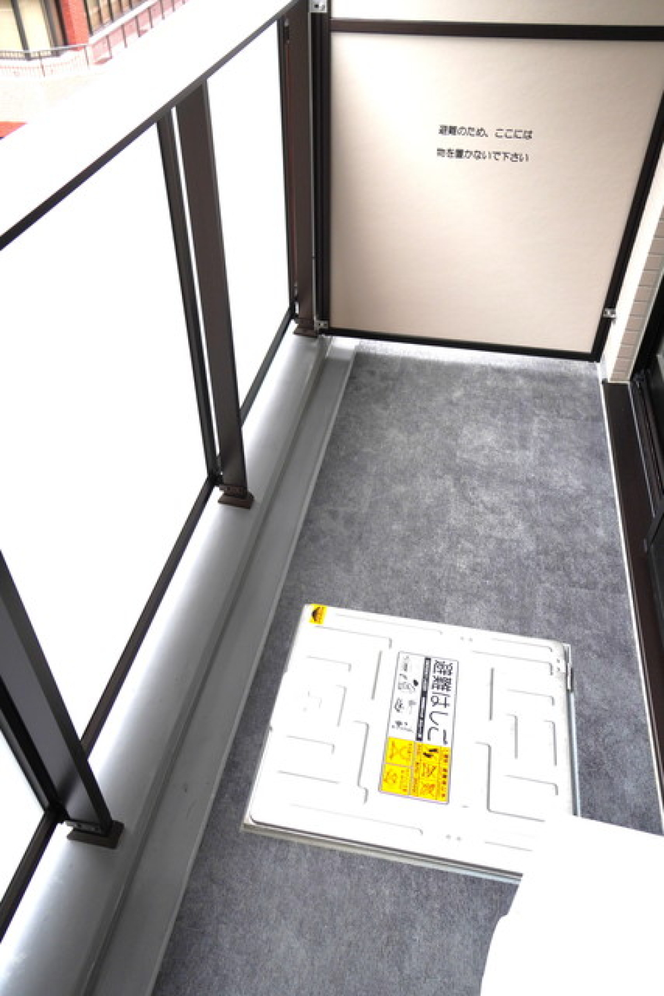 バルコニーの様子。※写真は同タイプ住戸です。