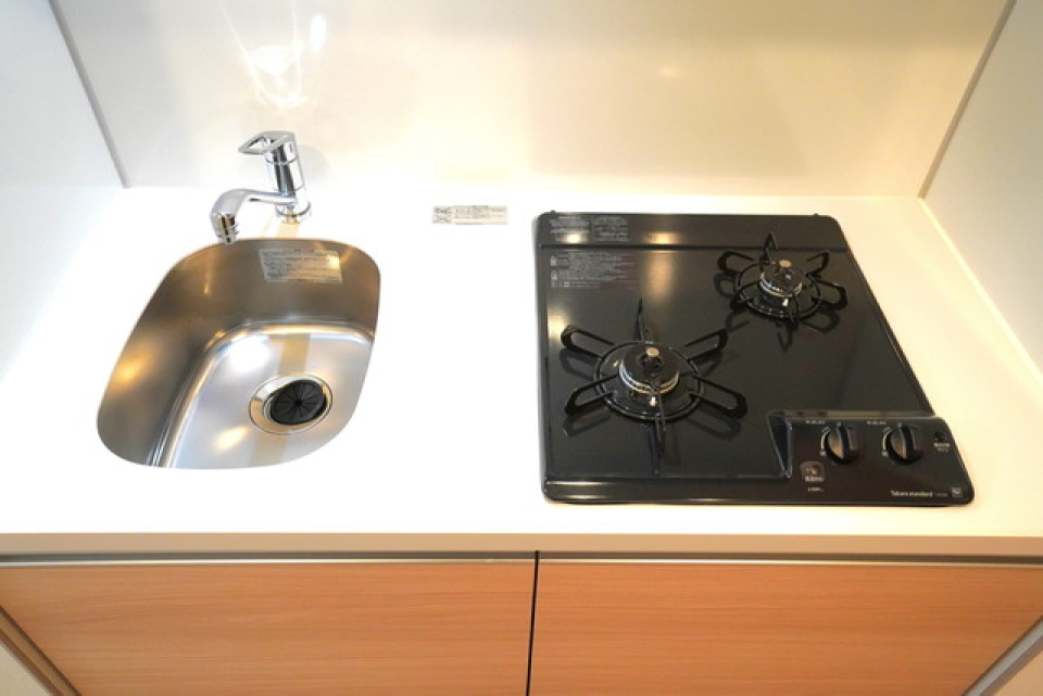 ２口コンロが導入されています。※写真は同タイプ住戸です。