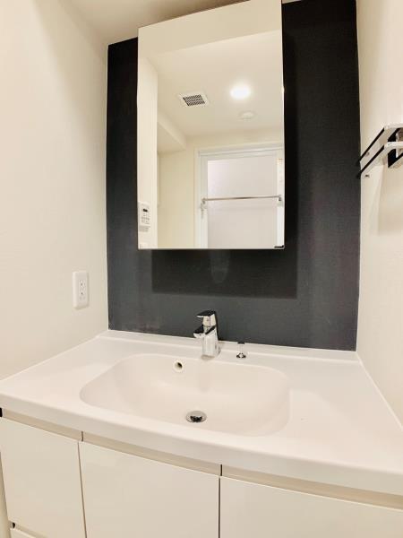 嬉しい独立洗面台。