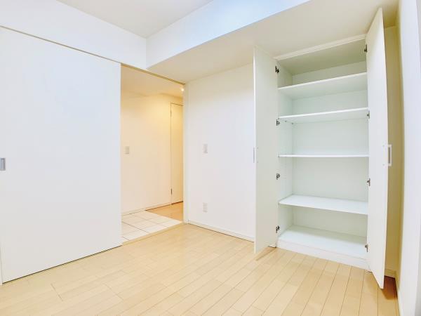 クローゼットあります