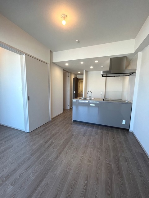 １０帖のLDKです。※写真は同タイプ住戸です。