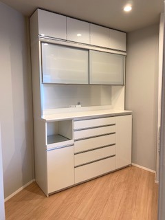 キャビネットがあります。