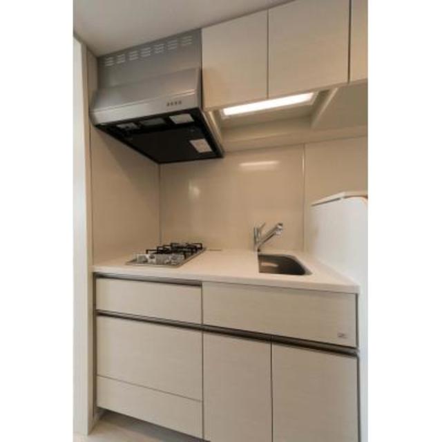 ２口コンロが導入されたキッチン。※写真は同タイプ住戸です。