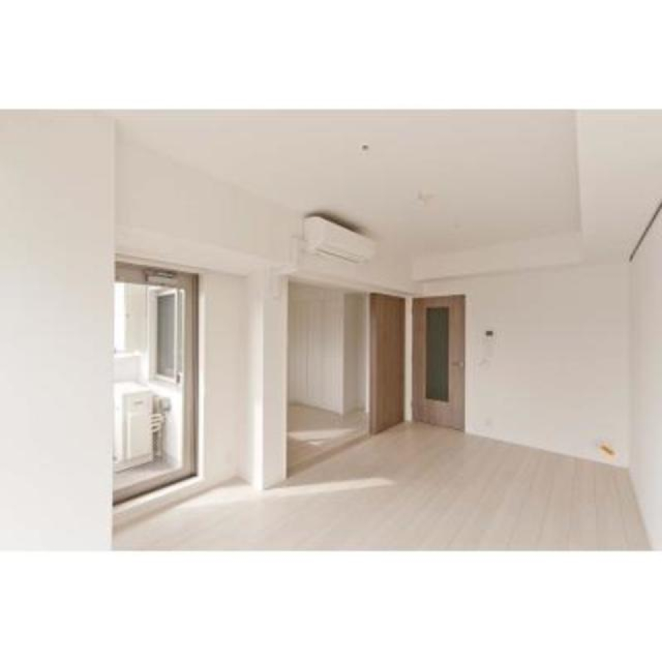 ８．５帖のリビングダイニングが広がります。※写真は同タイプ住戸です。