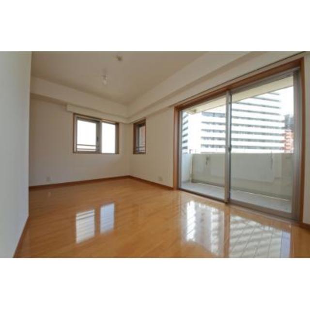 窓も大きく明るい※写真は同タイプ住戸です。