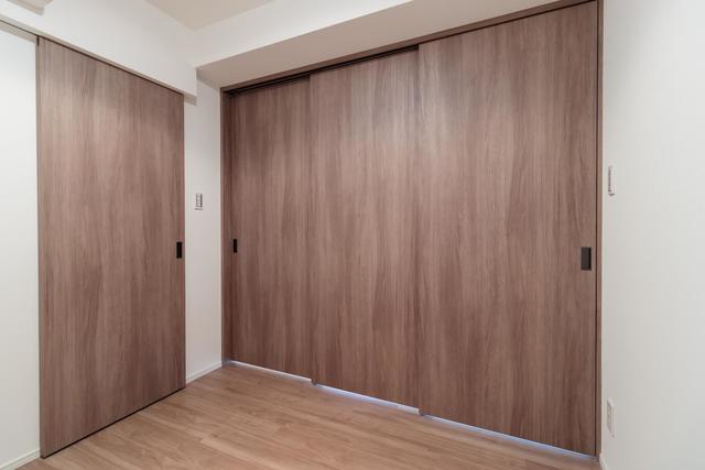 ウッド調の扉※写真は同タイプ住戸です。