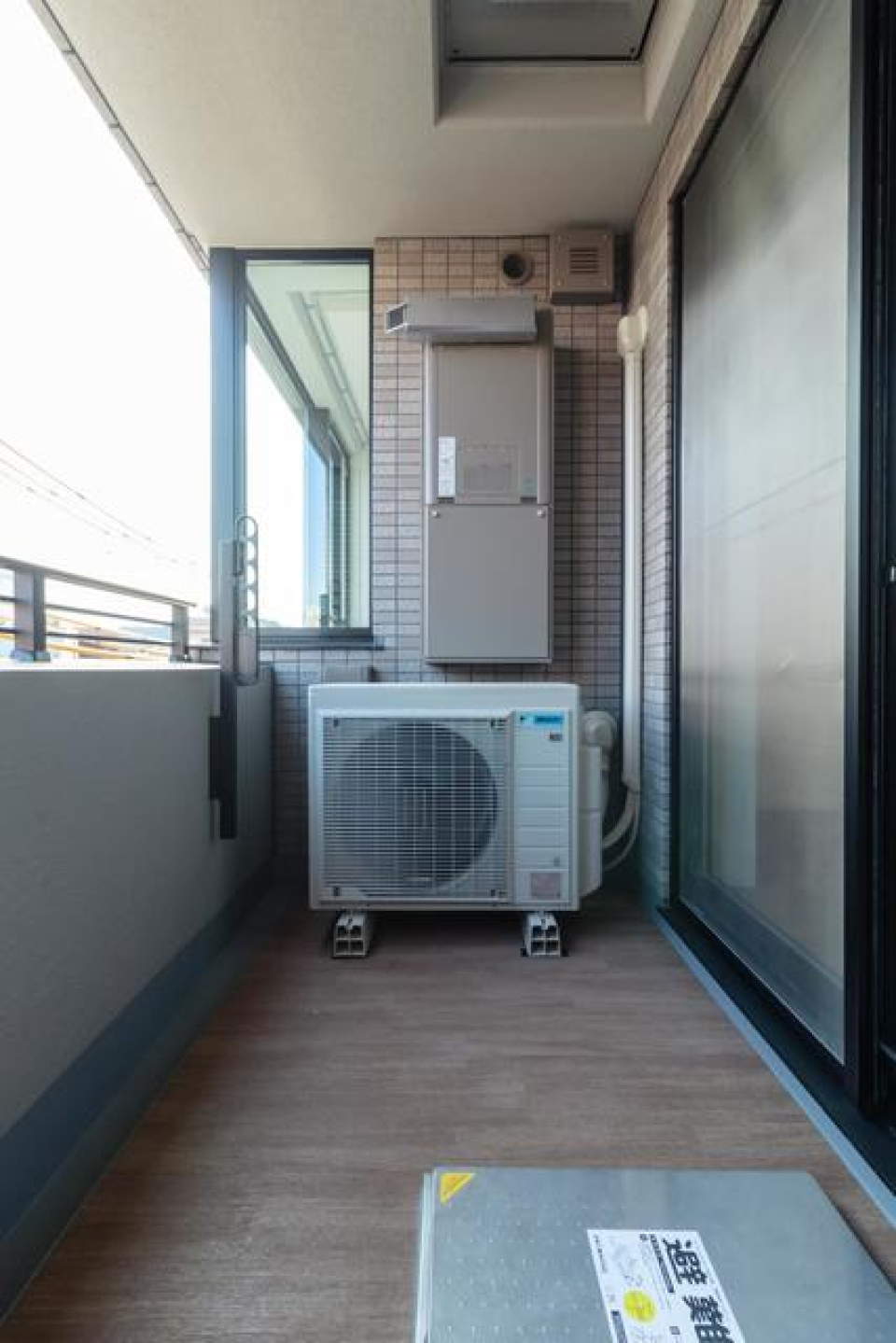 ベランダは陽当たり良好※写真は同タイプ住戸です。