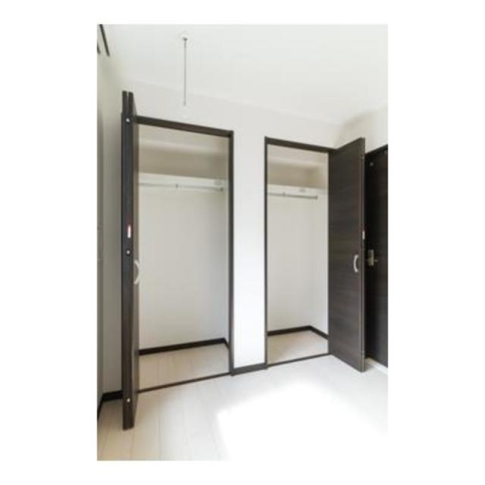 たっぷり入る収納もあります※写真は同タイプ住戸です。