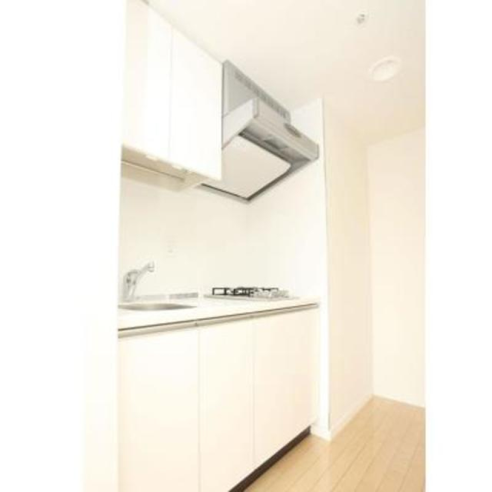 真っ白なキッチン
※写真は同タイプ住戸です。