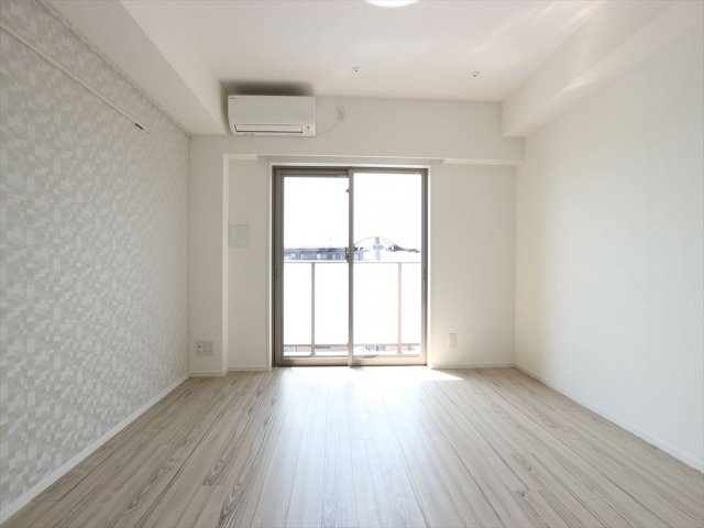 壁紙が可愛い洋室
Log池上