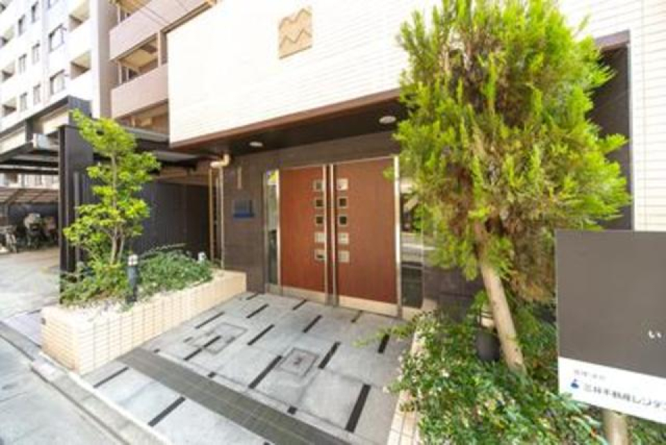 緑を感じるエントランス