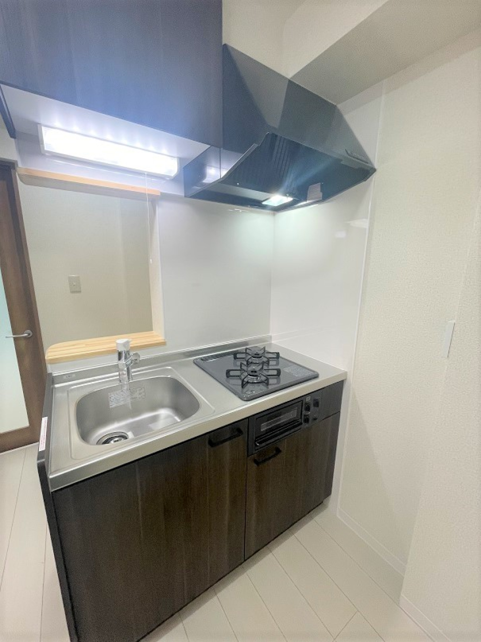 2口コンロのキッチンで鵜s。