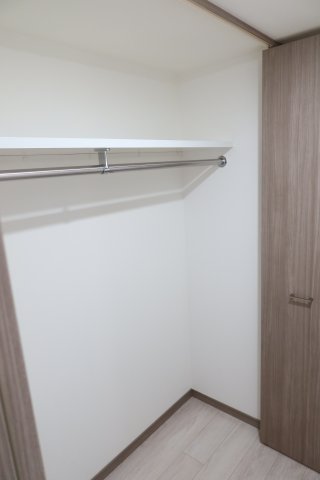 すっきりとしたお部屋の味方！広々収納参上！