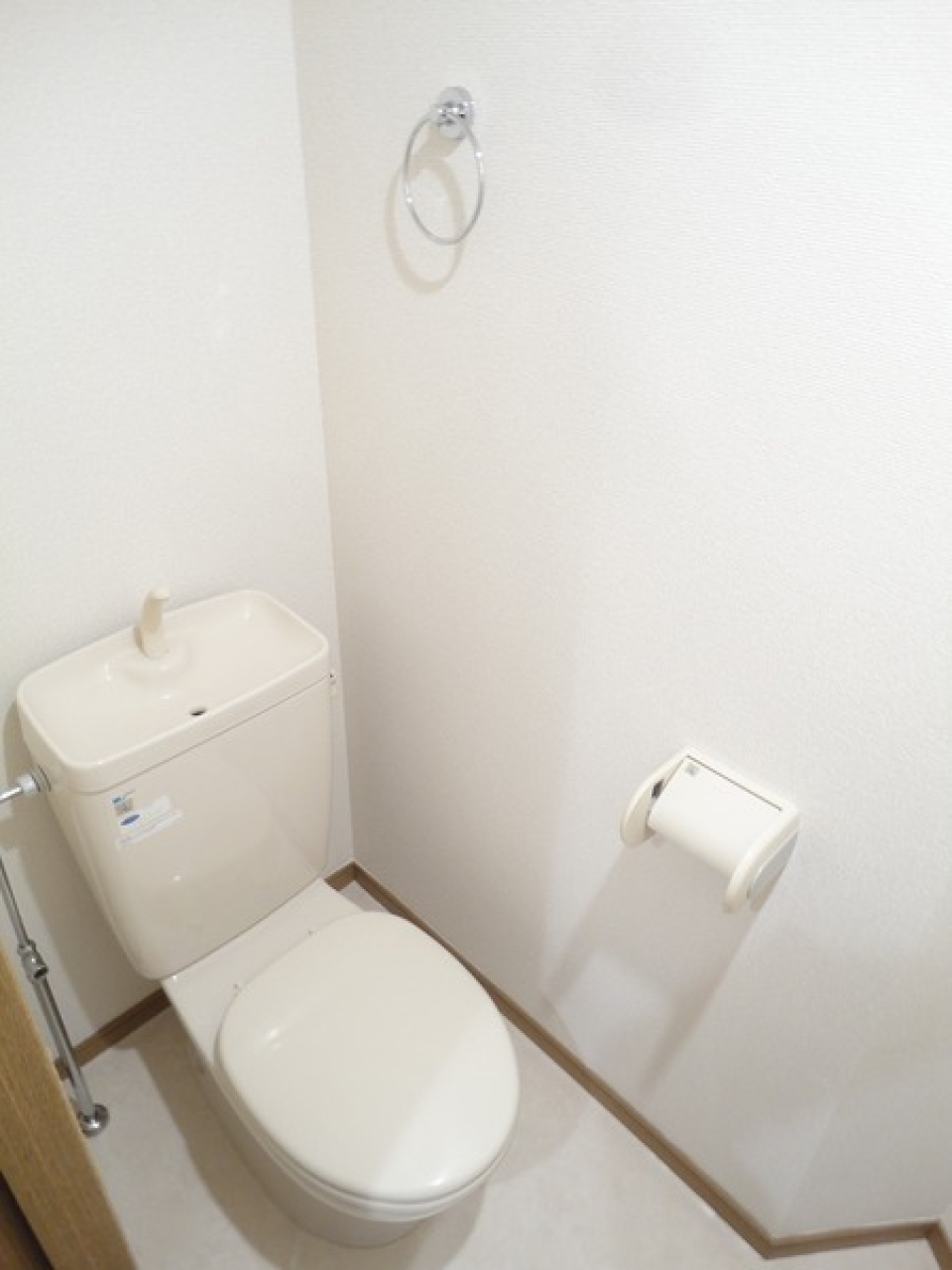 清潔感のあるトイレ。