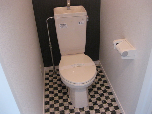 トイレもカジュアルな柄。可愛いすぎませんか！？