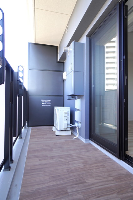 バルコニーの様子。※写真は同タイプ住戸です。