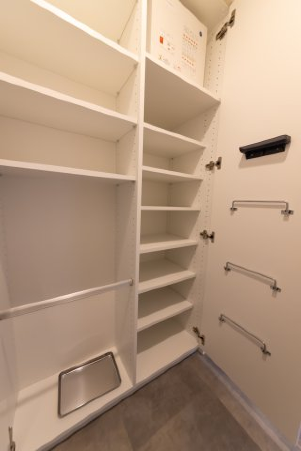 シューズボックスを開けた時の様子。