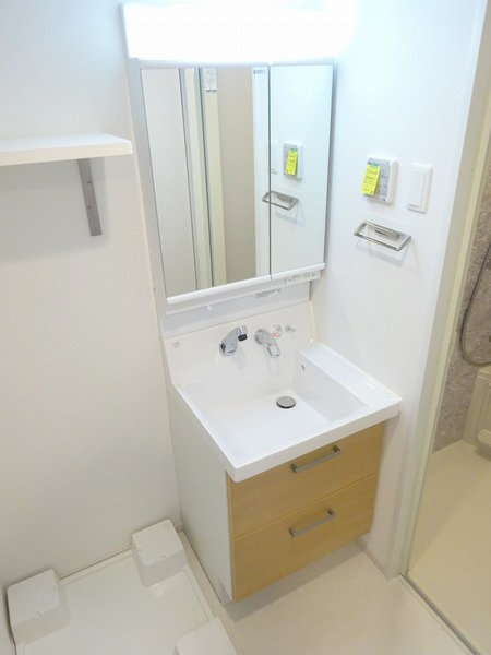 嬉しい独立洗面台。