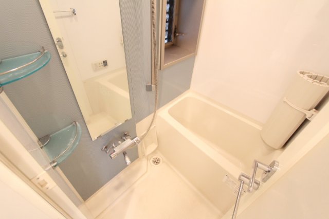 浴室の様子。※参考写真