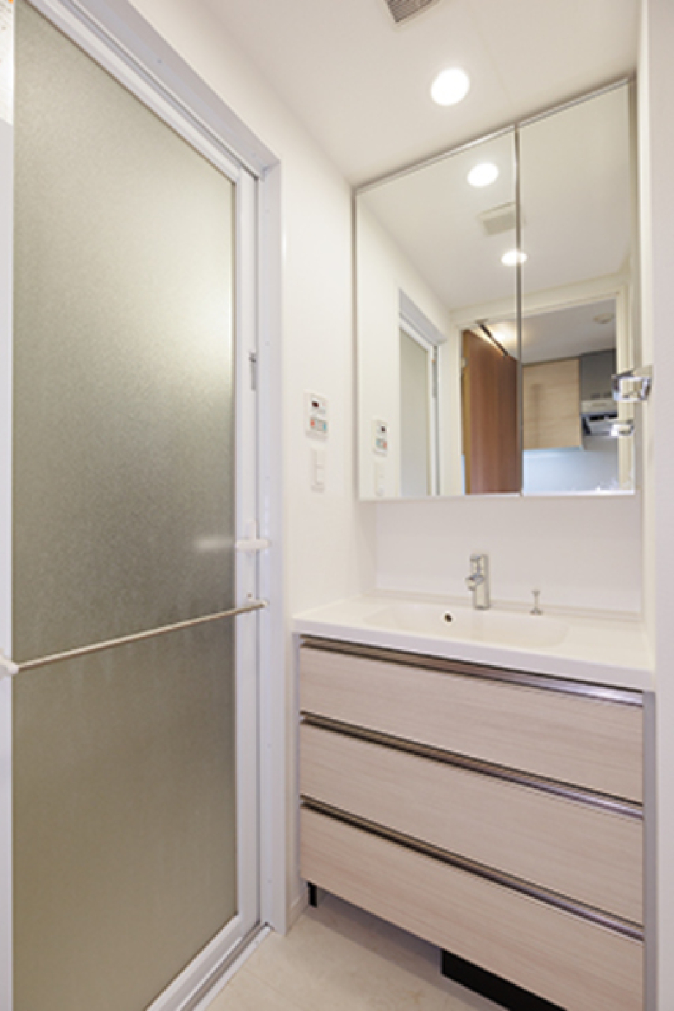 嬉しい独立洗面台。※写真は同タイプ住戸です。